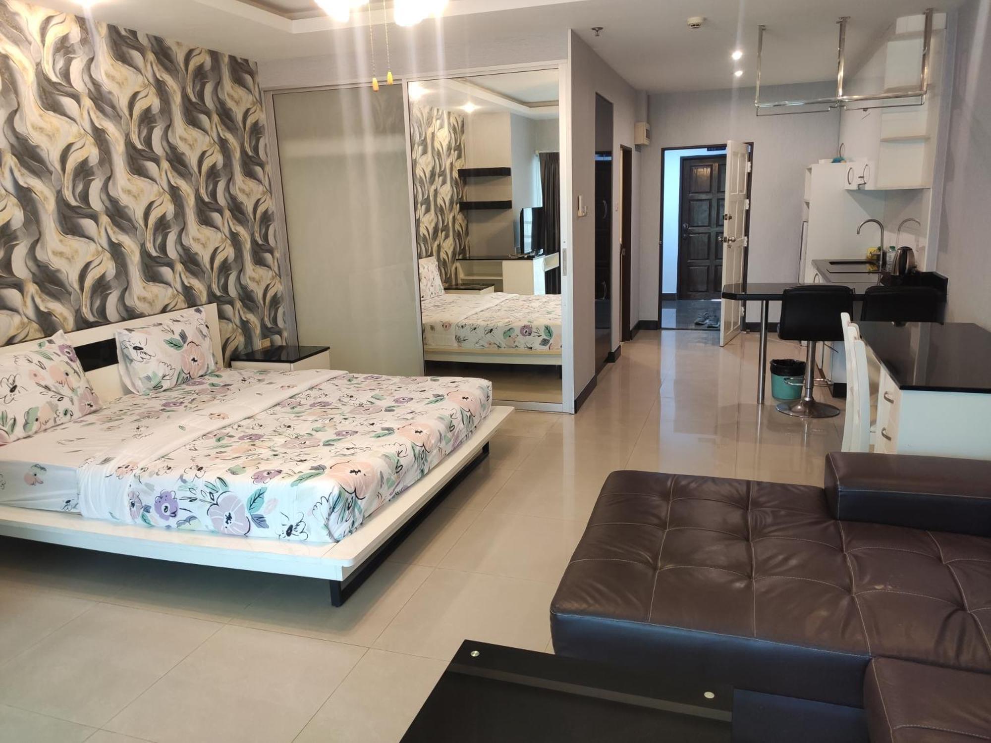 View Talay 6 Pattaya Beach By Anatolia Condo Suite المظهر الخارجي الصورة