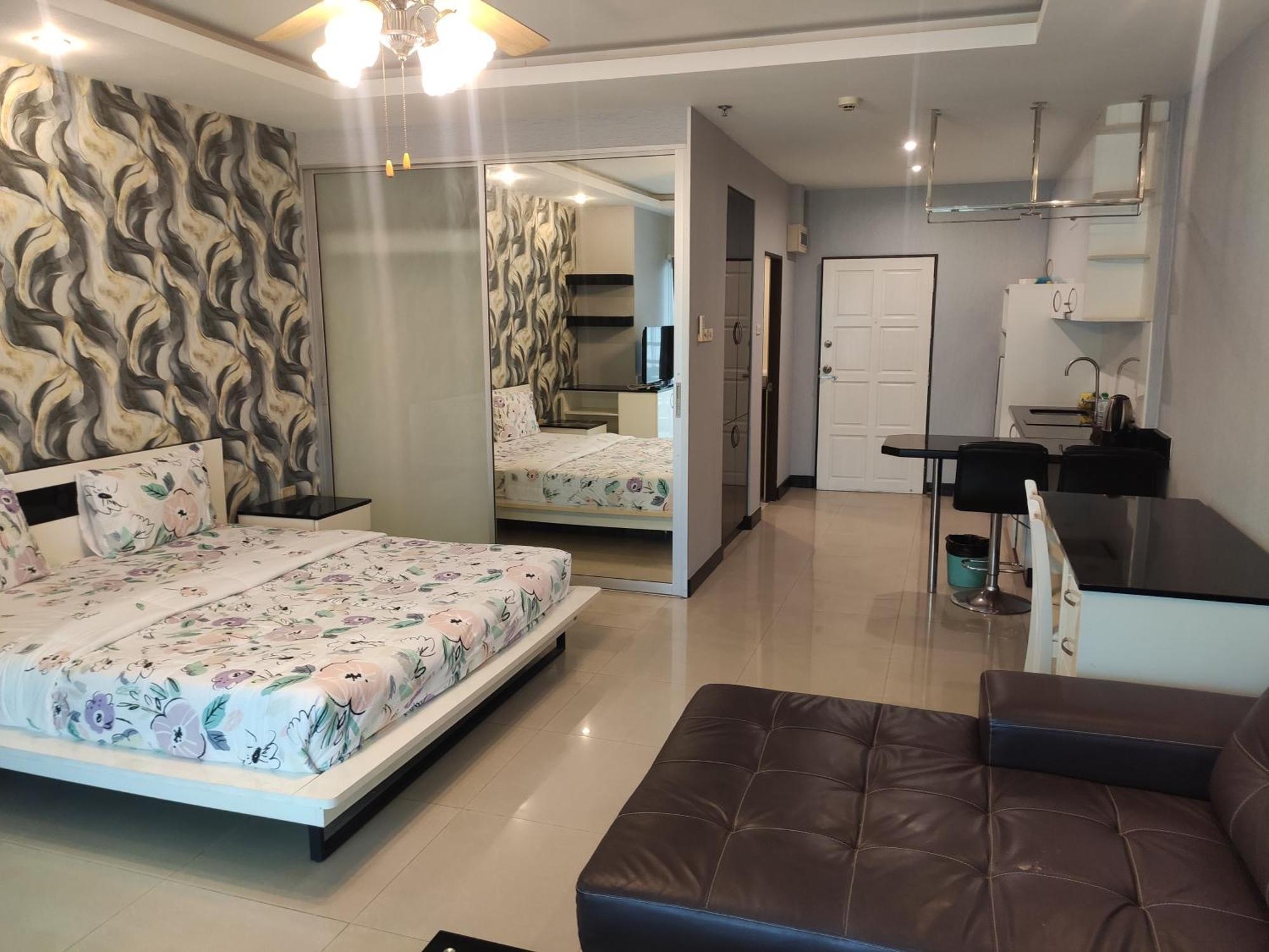 View Talay 6 Pattaya Beach By Anatolia Condo Suite المظهر الخارجي الصورة