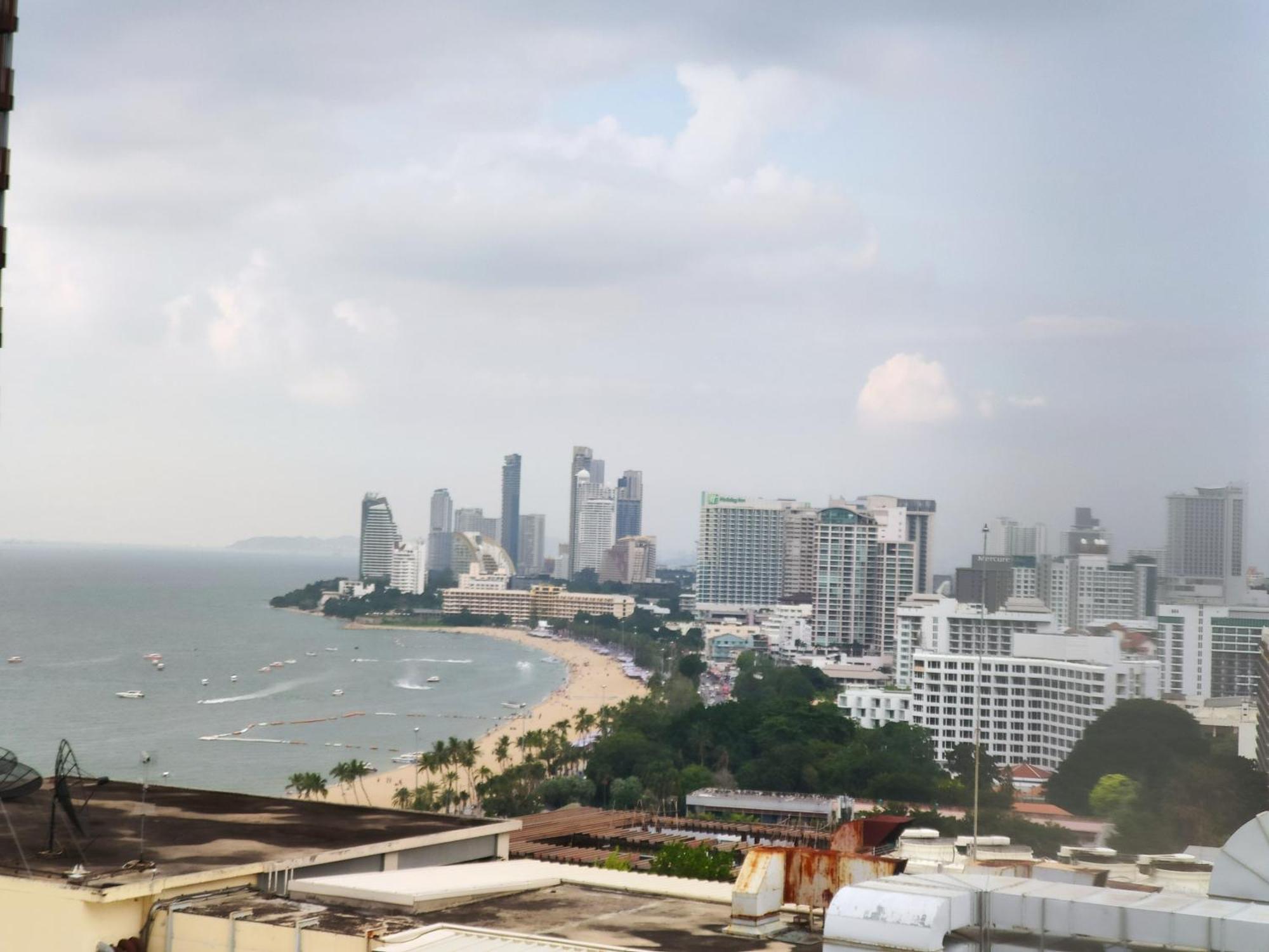 View Talay 6 Pattaya Beach By Anatolia Condo Suite المظهر الخارجي الصورة