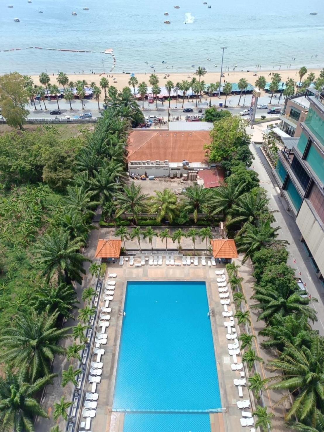 View Talay 6 Pattaya Beach By Anatolia Condo Suite المظهر الخارجي الصورة