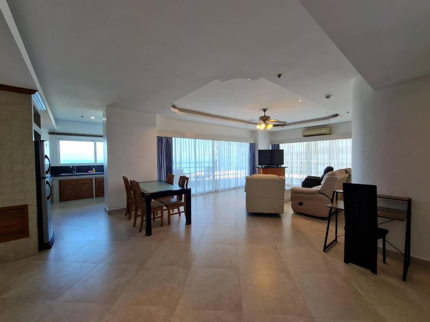 View Talay 6 Pattaya Beach By Anatolia Condo Suite المظهر الخارجي الصورة