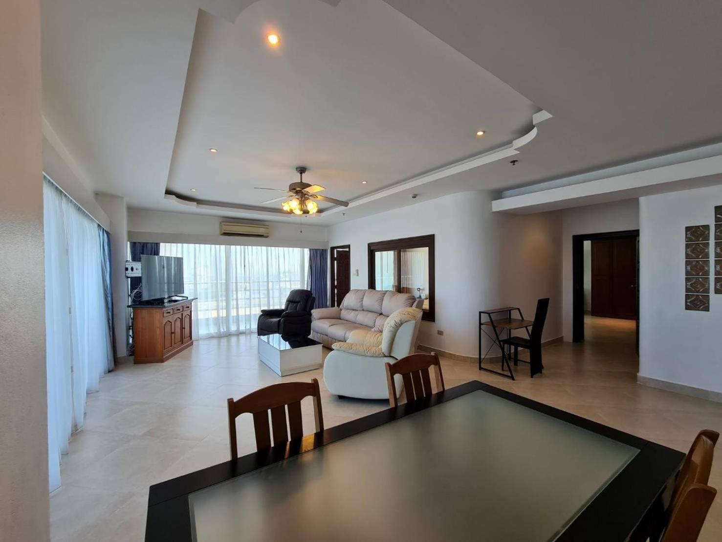View Talay 6 Pattaya Beach By Anatolia Condo Suite المظهر الخارجي الصورة
