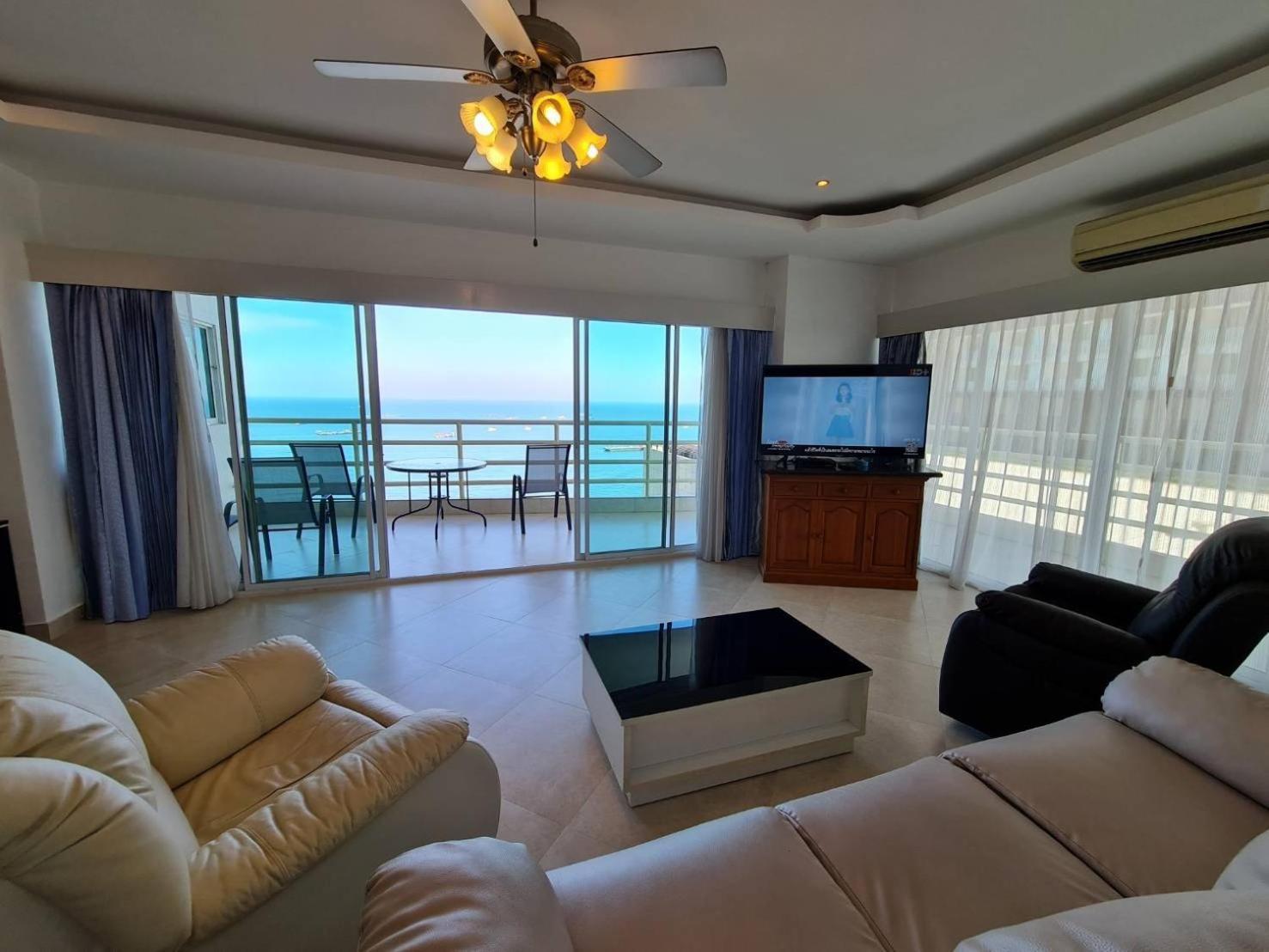 View Talay 6 Pattaya Beach By Anatolia Condo Suite المظهر الخارجي الصورة