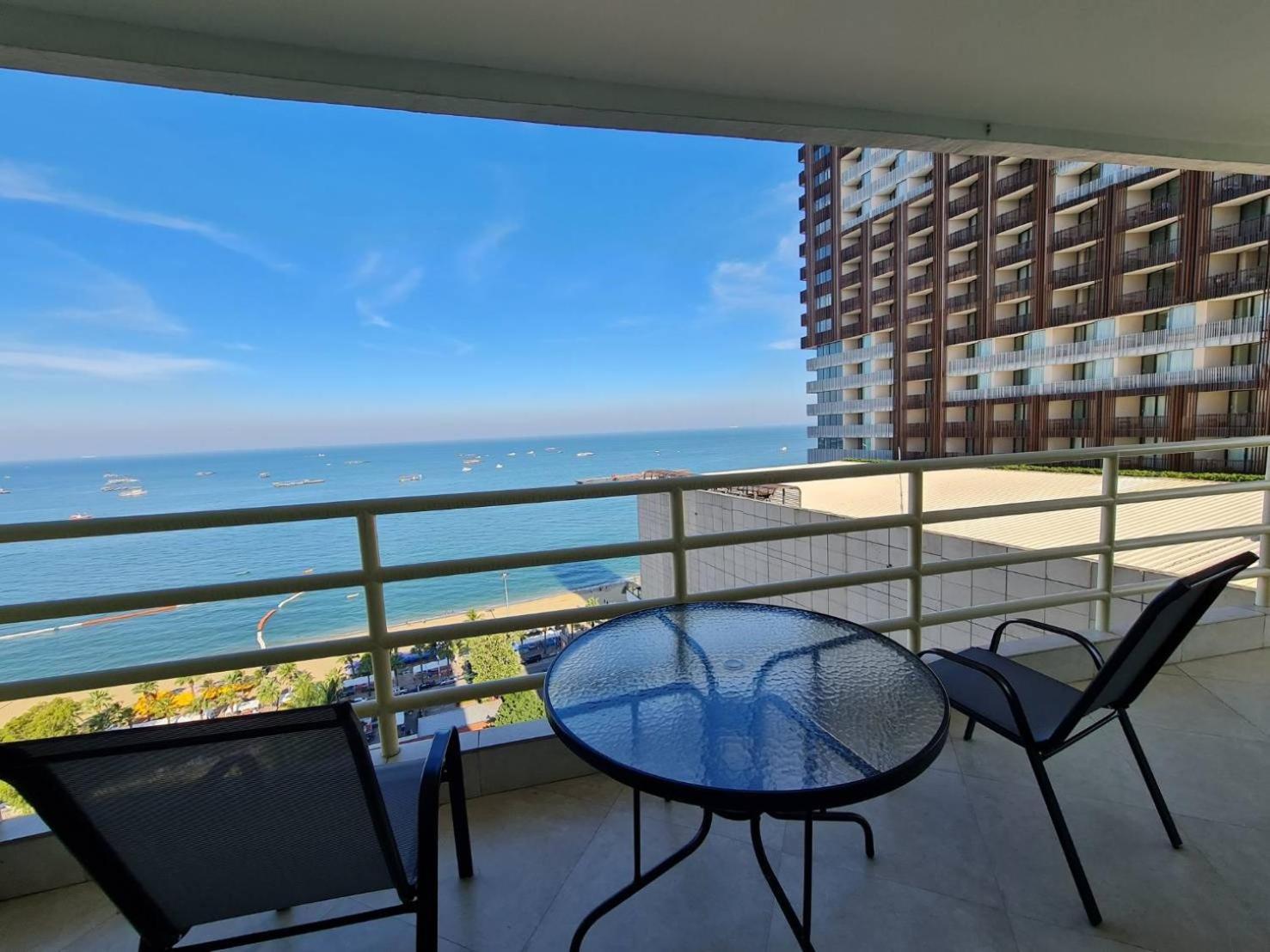 View Talay 6 Pattaya Beach By Anatolia Condo Suite المظهر الخارجي الصورة