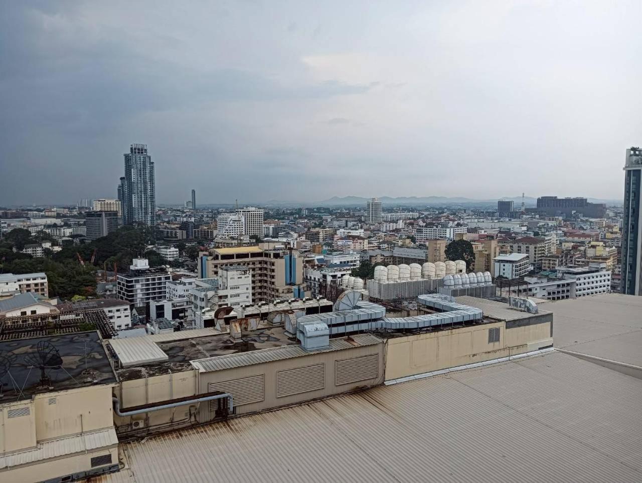 View Talay 6 Pattaya Beach By Anatolia Condo Suite المظهر الخارجي الصورة