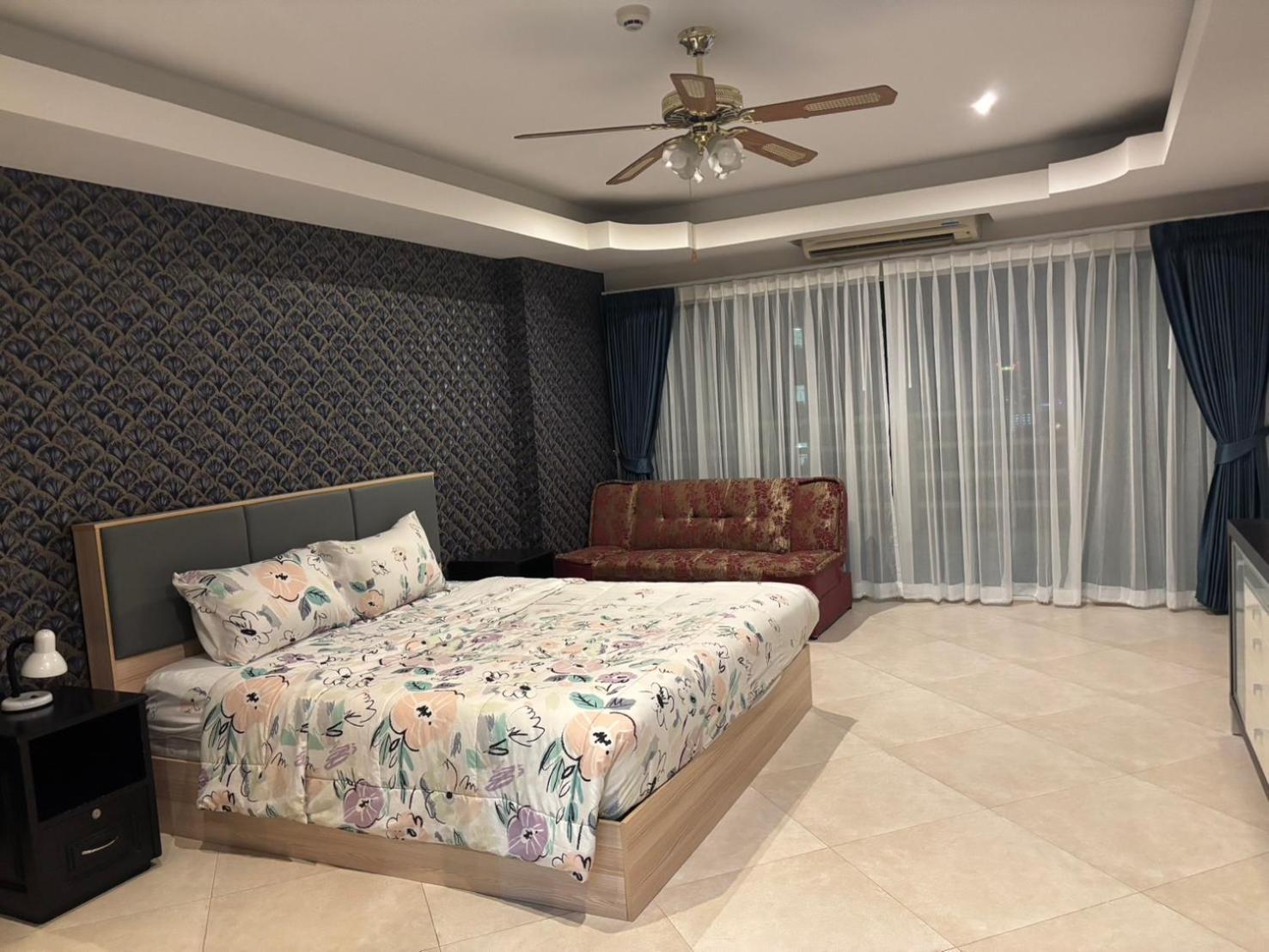 View Talay 6 Pattaya Beach By Anatolia Condo Suite المظهر الخارجي الصورة